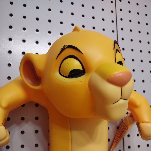 2022 Disney Simba Popcorn Bucket - Picture 5 of 8